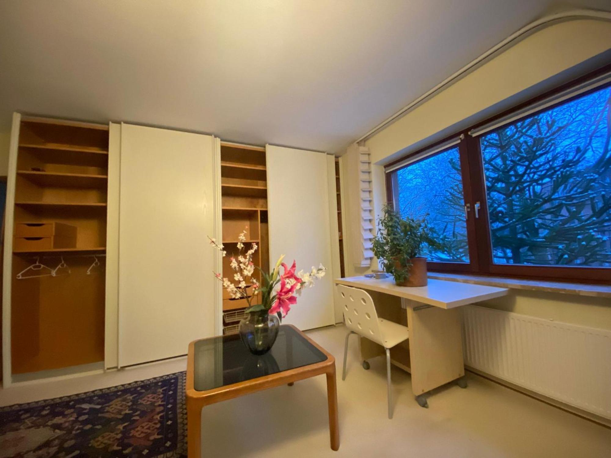 Gartenblick-Oase: Obergeschosswohnung In Hamburgo Exterior foto